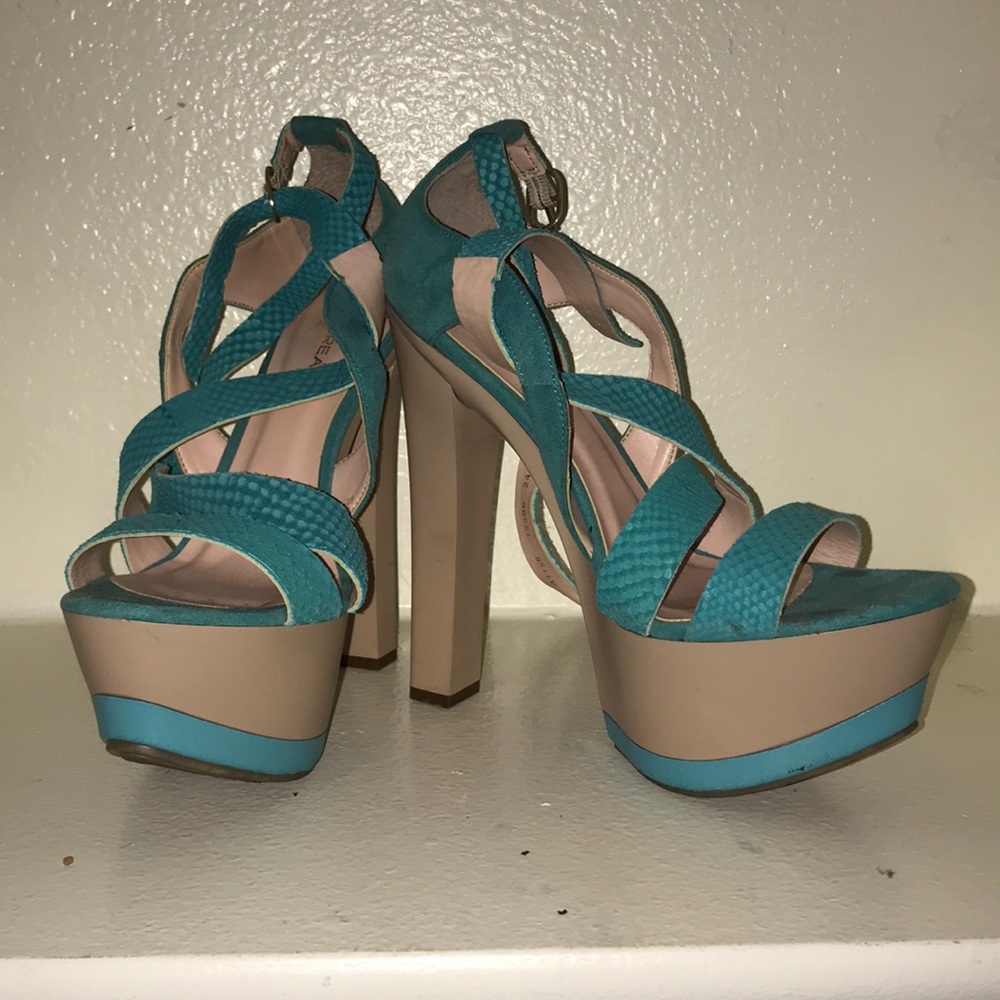 6 inch acua heels only used 1 time